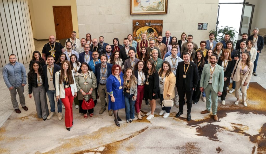 ИЗКУСТВОТО СРЕЩА НАУКАТА: БЪЛГАРИЯ Е ДОМАКИН НА ВОДЕЩ ОНКОЛОГИЧЕН ФОРУМ