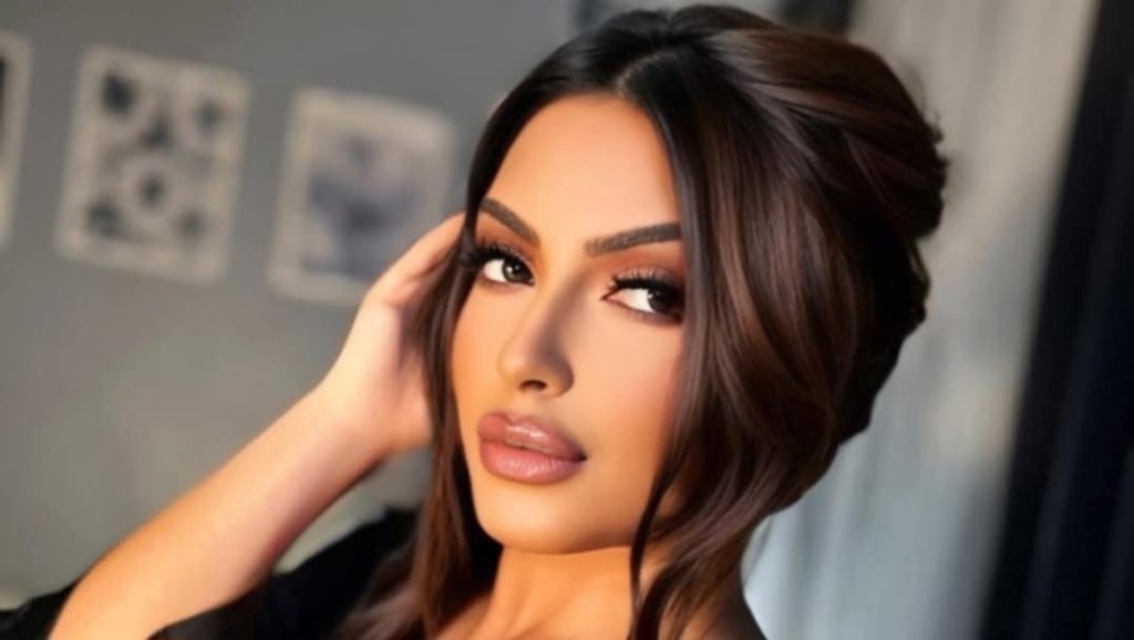 Беатрис Демирова – елегантността на българската музика. Едно ново начало, една голяма звезда.