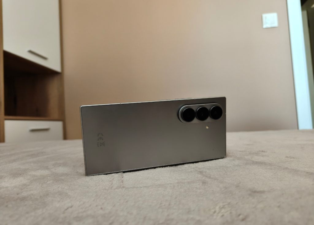 РЕВЮ| Samsung Galaxy Z Fold 7 – най-тънкият сгъваем звяр на Samsung