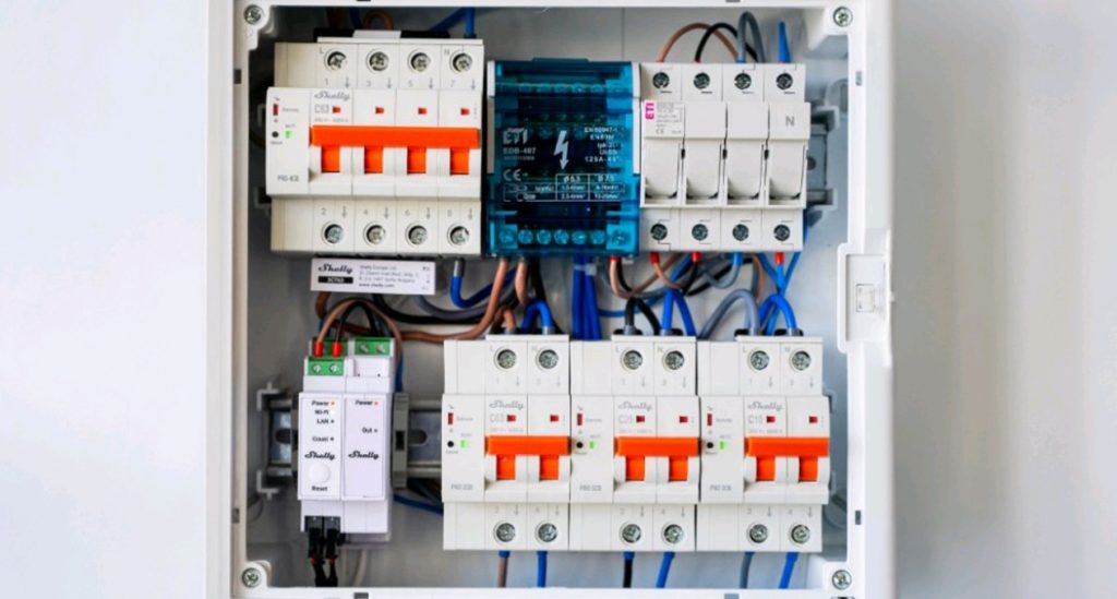 Шелли Груп ускорява експанзията си на пазара за професионално управление на сгради и енергия