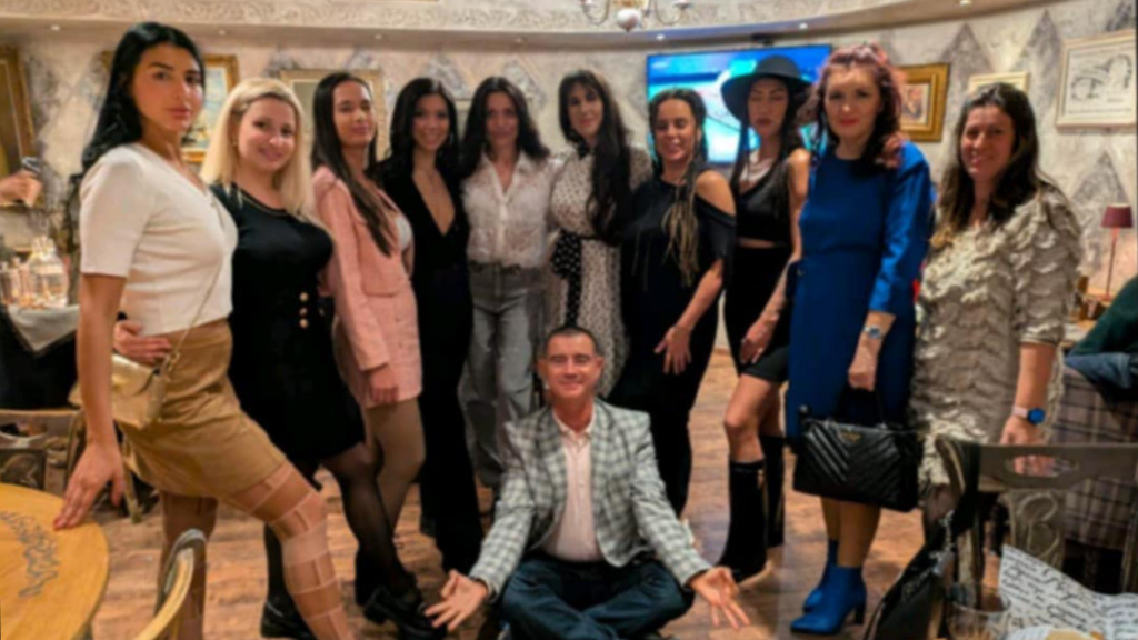 С куп звезди „Вероника от „Ергенът“ отпразнува пищно рождения си ден